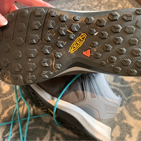Keen hiking boots - Picture 4 of 5